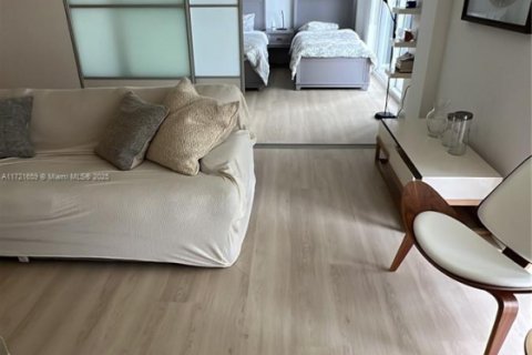 Copropriété à louer à Bal Harbour, Floride: 2 chambres, 98.1 m2 № 1729916 - photo 12
