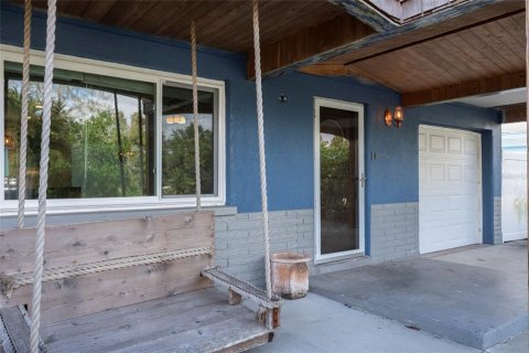 House in Largo, Florida 2 bedrooms, 117.43 sq.m. № 1562003 - photo 6