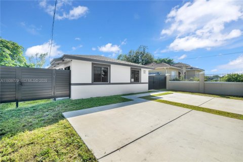 Immobilier commercial à Miami, Floride 185.62 m2 № 1997064