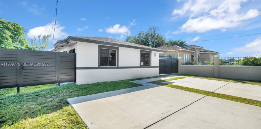 Immobilier commercial à Miami, Floride 185.62 m2 № 1997064