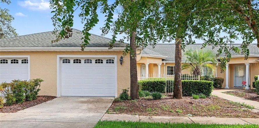 Villa ou maison à Dunnellon, Floride 2 chambres, 136.1 m2 № 2207077