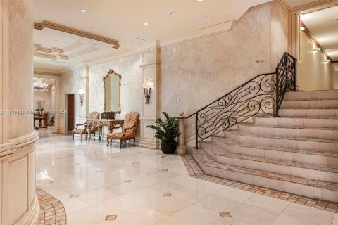 Condominio en alquiler en Aventura, Florida, 2 dormitorios, 176.61 m2 № 1937998 - foto 3