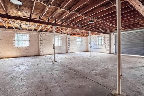 Commercial property in St. Lucie, Florida 782.61 sq.m. № 2204466 - photo 20