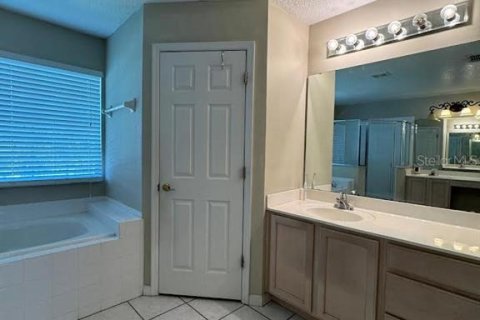Casa en alquiler en Winter Garden, Florida, 5 dormitorios, 348.1 m2 № 1873061 - foto 17