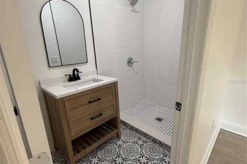 Casa en alquiler en Tampa, Florida, 3 dormitorios, 122.72 m2 № 1774912 - foto 16