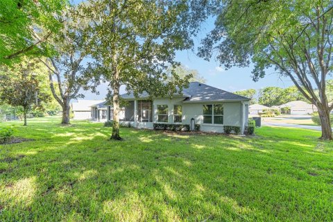 House in Ocala, Florida 2 bedrooms, 160.72 sq.m. № 1879126 - photo 8