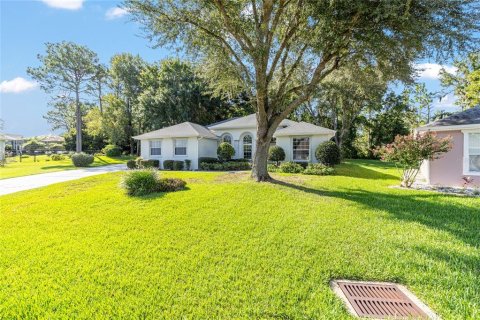 House in Ocala, Florida 2 bedrooms, 160.72 sq.m. № 1879126 - photo 2
