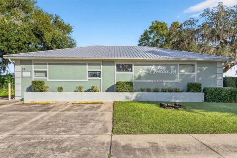 Commercial property in Eustis, Florida 181.16 sq.m. № 2329114 - photo 12