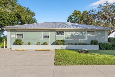 Commercial property in Eustis, Florida 181.16 sq.m. № 2329114 - photo 10