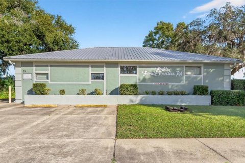 Commercial property in Eustis, Florida 181.16 sq.m. № 2329114 - photo 13