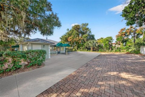 Commercial property in Eustis, Florida 181.16 sq.m. № 2329114 - photo 28