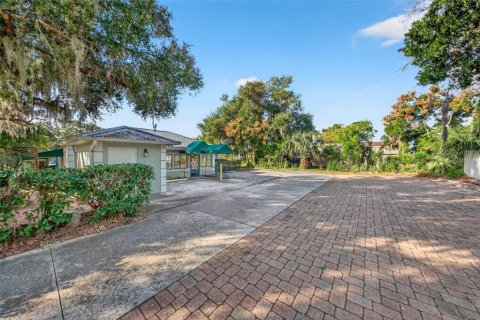 Commercial property in Eustis, Florida 181.16 sq.m. № 2329114 - photo 29