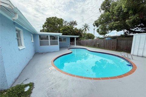 Casa en venta en Holiday, Florida, 3 dormitorios, 146.51 m2 № 1919515 - foto 15