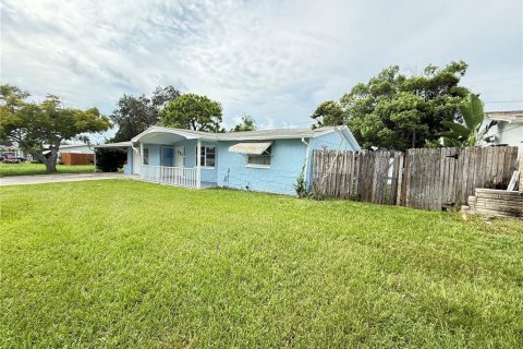 Casa en venta en Holiday, Florida, 3 dormitorios, 146.51 m2 № 1919515 - foto 2