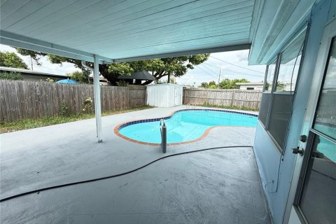 Casa en venta en Holiday, Florida, 3 dormitorios, 146.51 m2 № 1919515 - foto 17