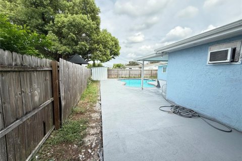 Casa en venta en Holiday, Florida, 3 dormitorios, 146.51 m2 № 1919515 - foto 7