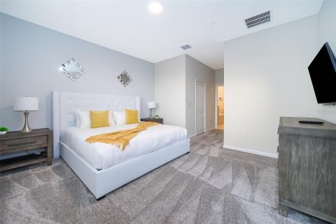 Condo in Davenport, Florida, 3 bedrooms  № 1908563 - photo 15