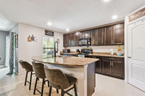 Casa en venta en Ruskin, Florida, 5 dormitorios, 180.6 m2 № 1821358 - foto 6