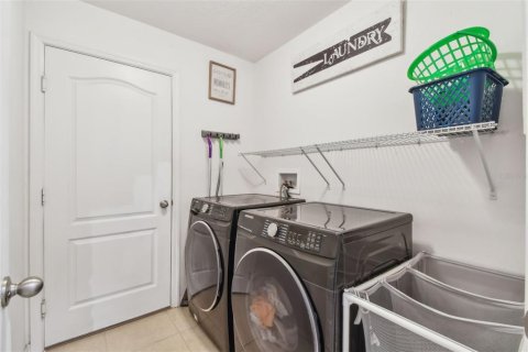 Casa en venta en Ruskin, Florida, 5 dormitorios, 180.6 m2 № 1821358 - foto 20