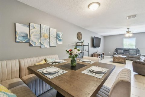 Casa en venta en Ruskin, Florida, 5 dormitorios, 180.6 m2 № 1821358 - foto 12