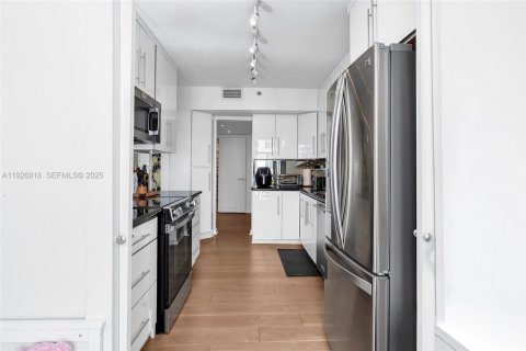 Copropriété à vendre à Miami Beach, Floride: 2 chambres, 170.66 m2 № 1986306 - photo 23