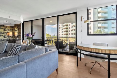 Copropriété à vendre à Miami Beach, Floride: 2 chambres, 170.66 m2 № 1986306 - photo 9