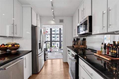 Copropriété à vendre à Miami Beach, Floride: 2 chambres, 170.66 m2 № 1986306 - photo 21