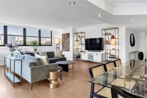 Copropriété à vendre à Miami Beach, Floride: 2 chambres, 170.66 m2 № 1986306 - photo 6