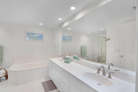 Купить кондоминиум в Стьюарт, Флорида 3 комнаты, 116.41м2, № 2084206 - фото 19
