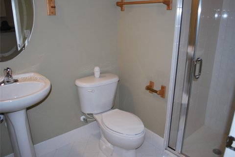 Adosado en alquiler en Cutler Bay, Florida, 4 dormitorios, 157 m2 № 2030805 - foto 11