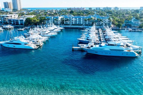 Condo in Palm Beach Shores, Florida, 3 bedrooms № 2424842 - photo 26