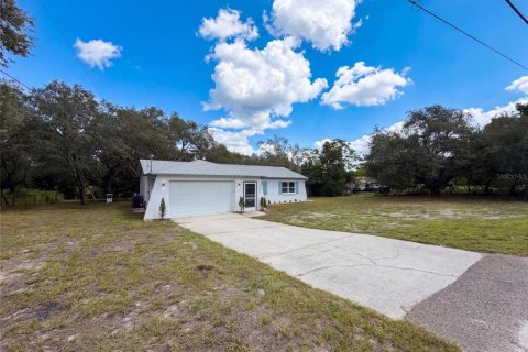 House in Weeki Wachee, Florida 2 bedrooms, 101.08 sq.m. № 2329184 - photo 30