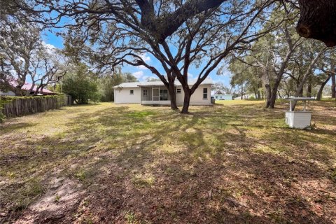 House in Weeki Wachee, Florida 2 bedrooms, 101.08 sq.m. № 2329184 - photo 5