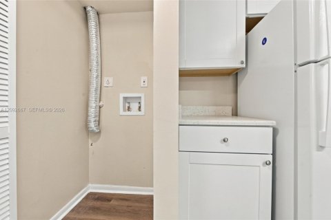 Touwnhouse à vendre à West Palm Beach, Floride: 2 chambres, 105.63 m2 № 2384880 - photo 14