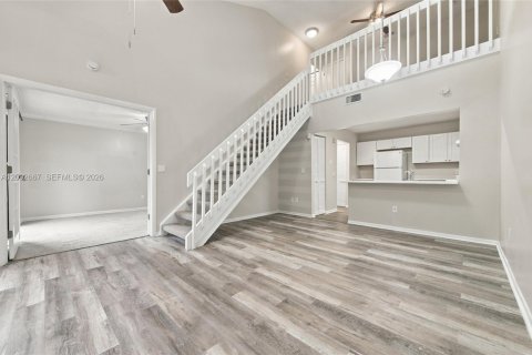 Touwnhouse à vendre à West Palm Beach, Floride: 2 chambres, 105.63 m2 № 2384880 - photo 7