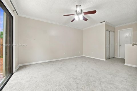 Touwnhouse à vendre à West Palm Beach, Floride: 2 chambres, 105.63 m2 № 2384880 - photo 15