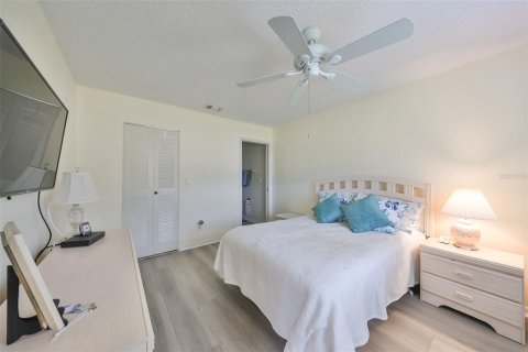 Condominio en venta en Sun City Center, Florida, 2 dormitorios, 106.84 m2 № 1531362 - foto 18