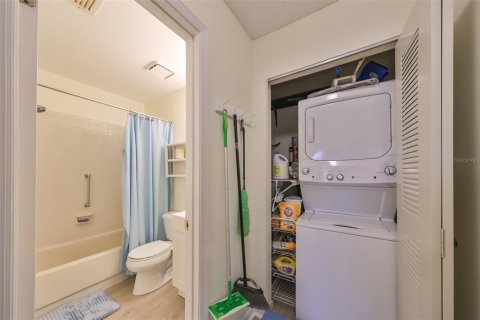 Condominio en venta en Sun City Center, Florida, 2 dormitorios, 106.84 m2 № 1531362 - foto 17