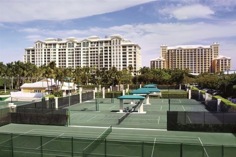 Condo in Key Biscayne, Florida  № 1790858 - photo 4