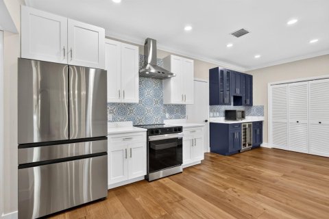 Villa ou maison à vendre à Stuart, Floride: 3 chambres, 181.35 m2 № 2285847 - photo 3