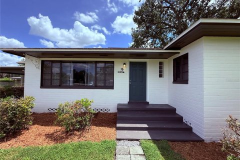 Villa ou maison à louer à Orlando, Floride: 2 chambres, 101.91 m2 № 1875910 - photo 5