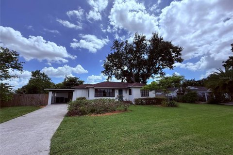Villa ou maison à louer à Orlando, Floride: 2 chambres, 101.91 m2 № 1875910 - photo 2