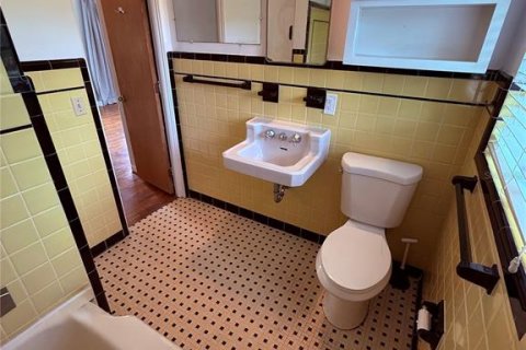 Villa ou maison à louer à Orlando, Floride: 2 chambres, 101.91 m2 № 1875910 - photo 17