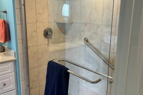 Condo in Sarasota, Florida, 2 bedrooms  № 1723541 - photo 10