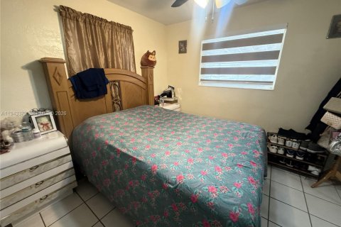 Casa en venta en Miami, Florida, 4 dormitorios, 100.33 m2 № 2000786 - foto 8