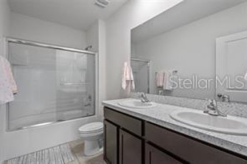 House in Odessa, Florida 4 bedrooms, 227.33 sq.m. № 1744588 - photo 18