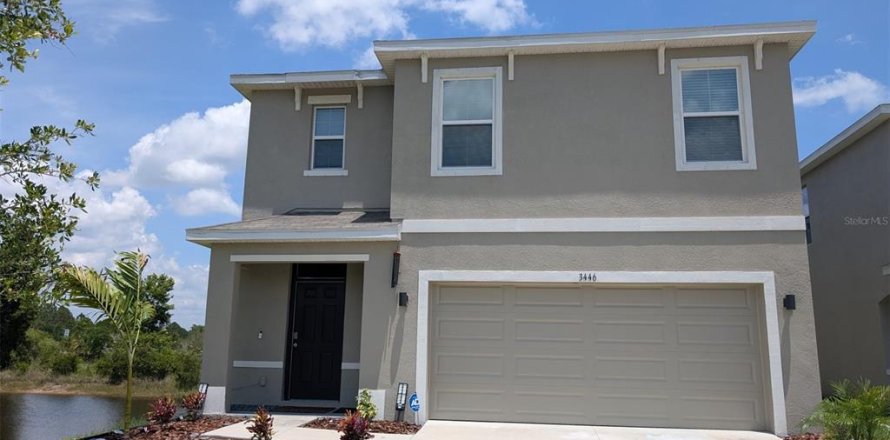 House in Odessa, Florida 4 bedrooms, 227.33 sq.m. № 1744588