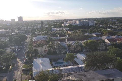 Condo in Fort Lauderdale, Florida, 1 bedroom  № 1953261 - photo 16