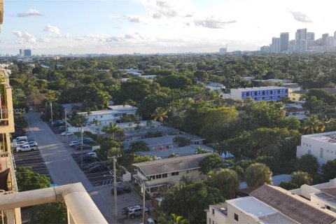 Condo in Fort Lauderdale, Florida, 1 bedroom  № 1953261 - photo 15