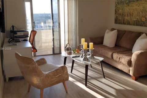 Condo in Fort Lauderdale, Florida, 1 bedroom  № 1953261 - photo 4